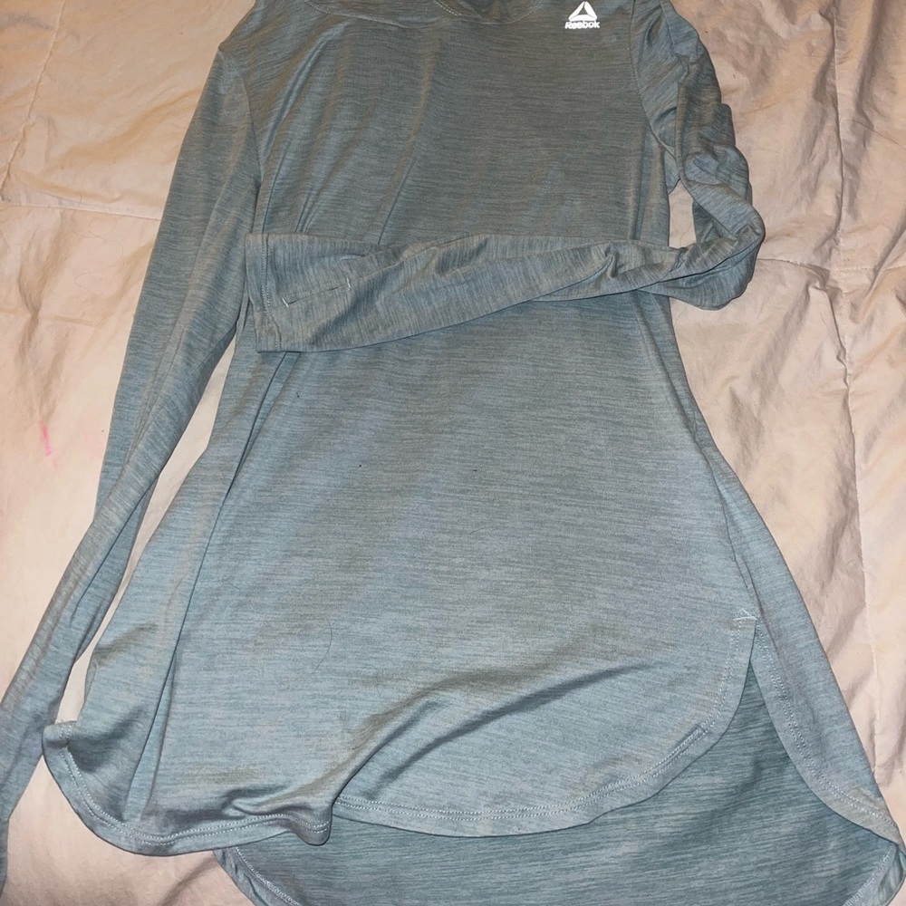 Reebok Pullover - Picture 4 of 4